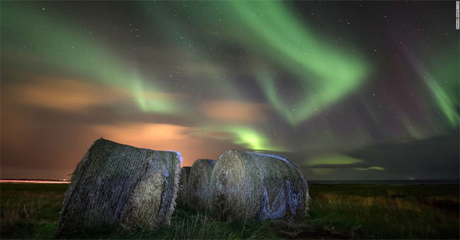 Iceland turned off the capital lights to witness the spectacle