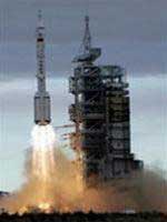 In 2020, China takes people to the moon