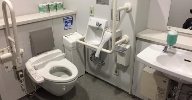 In Japan, the director also has to go to the toilet!  The reason is ...