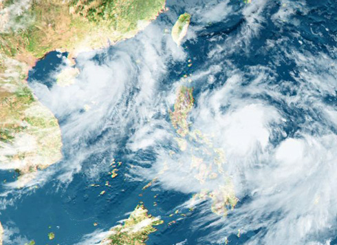 In the morning of June 24, storms can cause flooding in Hanoi