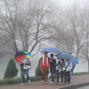 In the north, the sky continues to be cold, cold and small rain