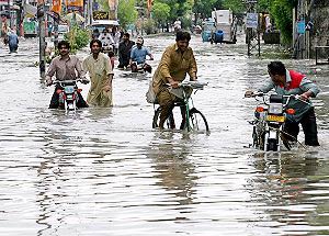 India, Pakistan: Floods have killed many people