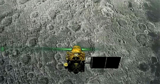 India's spacecraft 'catastrophic' on the Moon, but where the wreck is unknown