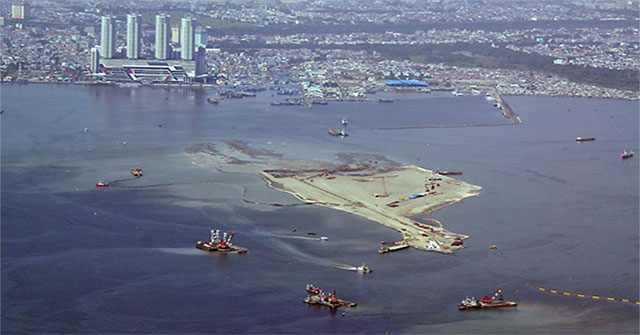 Indonesia decided to build a huge sea wall to save the capital