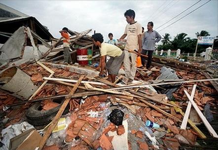 Indonesia: Earthquake makes volcanic activity strong