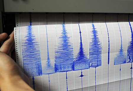 Indonesia shakes because of strong earthquakes, at least 1 person dies