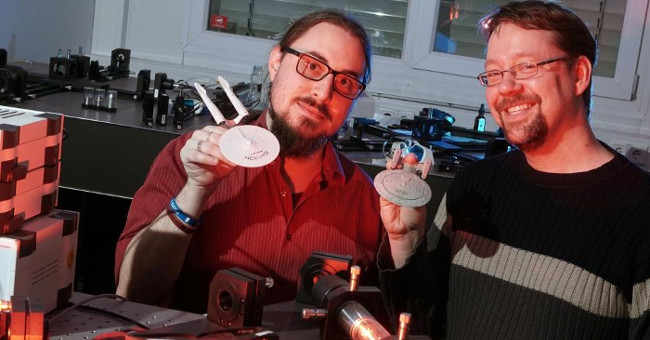 Instantaneous information transfer by laser beam