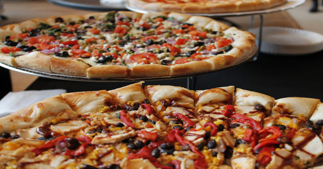Instructions on how to eat pizza to not be fat