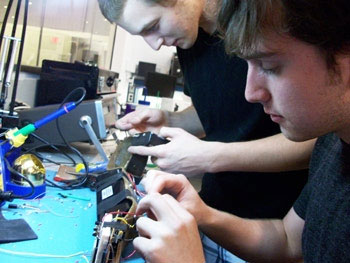 Integrates Kinect technology into Kinectesia devices for the visually impaired