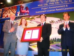 Intel increased investment capital into Vietnam to 1 billion USD