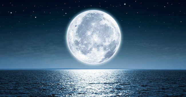 Interesting things few people know about the Moon