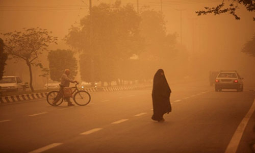 Iranian sky changed color because of sandstorm