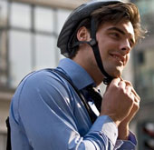 Is it useless to wear a helmet when riding a bicycle?