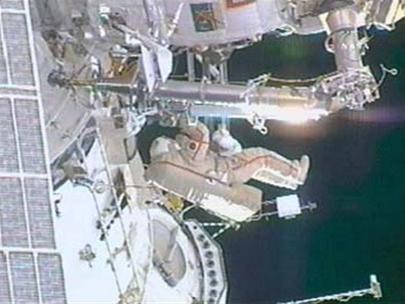 ISS crew set a record of walking in space
