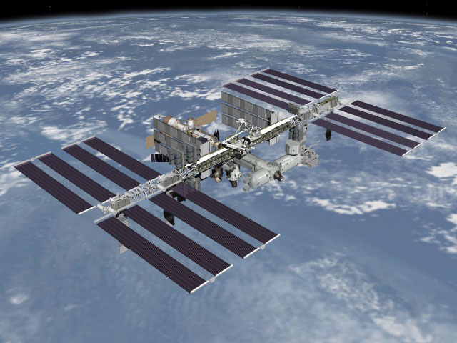 ISS moved to evade space garbage