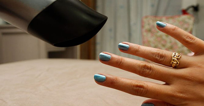 It turns out that hair dryer also has dozens of unexpected uses that few people know