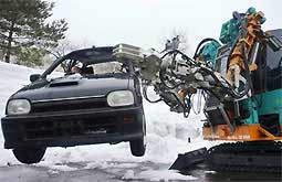 Japan built a snowmobile rescue robot