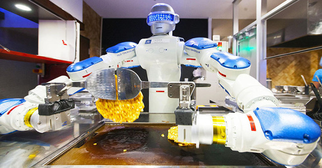 Japan: Robots also know how to make sushi, fried pancakes