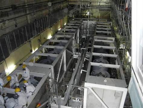 Japan temporarily stopped cleaning contaminated water