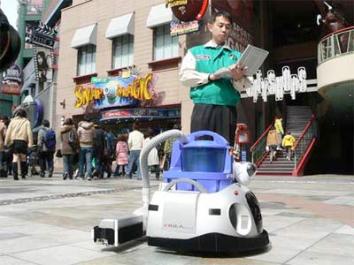 Japan: Wheelchairs for wheelchair users