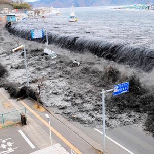Japanese tsunami has been warned from 2 days ago?
