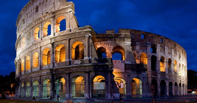 July 7: New7wonder organization announces the New Seven Wonders of the World