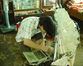 Ka Li Sa fabricated 'Divine Robocon'