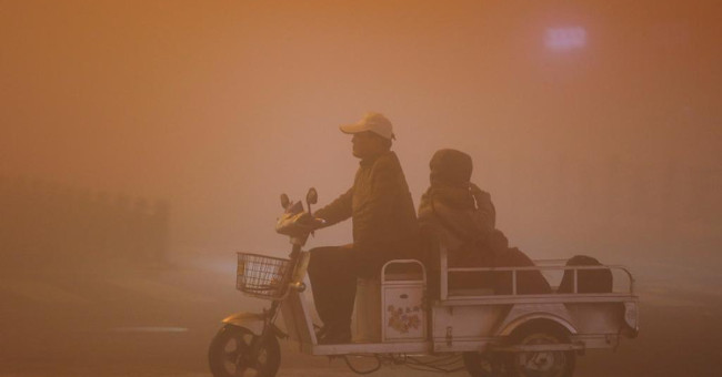Lack of breathing air, India surpassed China in terms of the number of deaths due to air pollution
