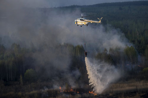 Large fires near Chernobyl nuclear plant