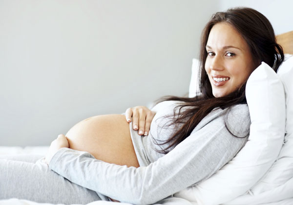 Late birth will be less likely to endometrial cancer