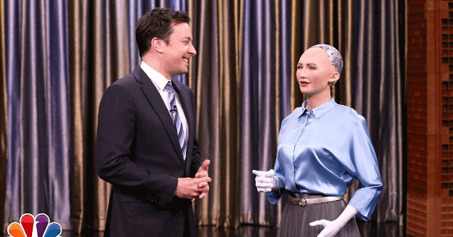 Learn about robots Sophia