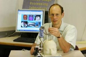 Leo Joskowicz with neurosurgical mini robot
