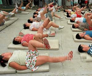 Less sleep makes children more easily overweight