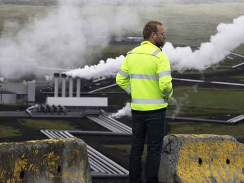 Lock CO2 into the stone