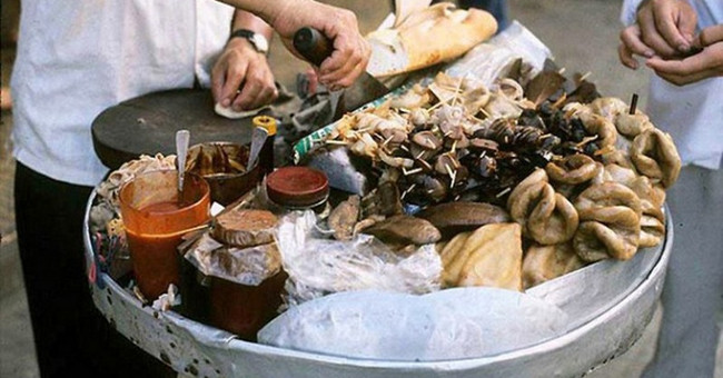 Looking back at Saigon street food before 1975