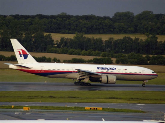 Malaysia Airlines Boeing 777 lines