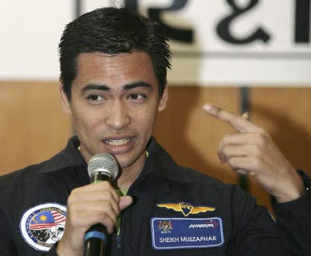 Malaysia's first astronaut returned to earth