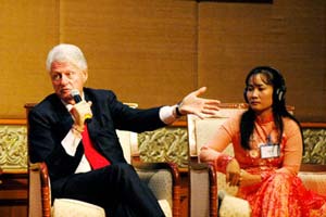 'Many people living with HIV / AIDS die from discrimination'