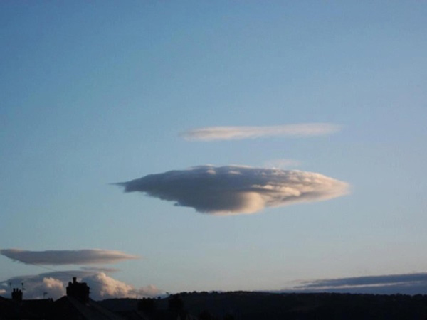 Marvel at clouds that look like UFOs