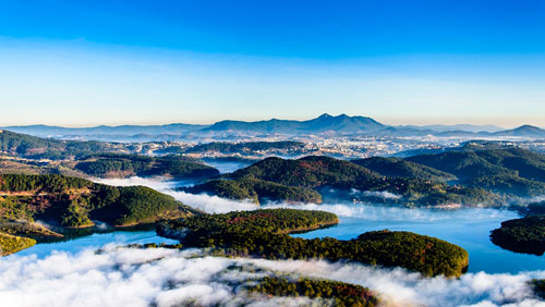Marvel at the beauty of Da Lat's soul in the clouds