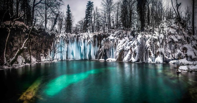 Marvel at the beauty of the land like the land of the snow princess