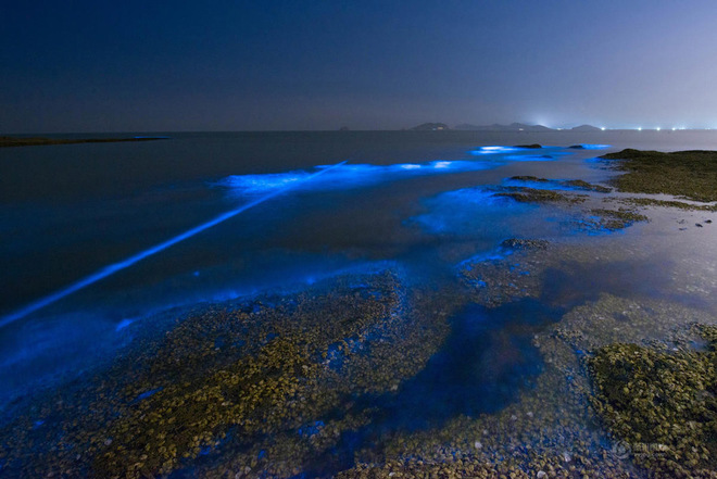 Marvel at the exotic blue shores of China