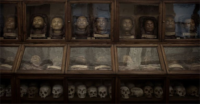Marvel at the monster 'catch' crime through the face of the old man