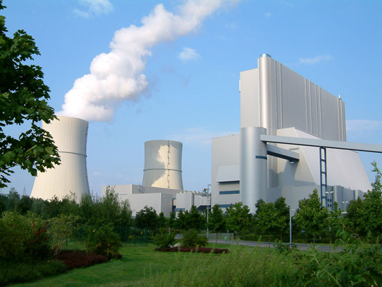 Mass information conference on nuclear power development