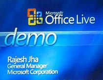 Microsoft focuses on web applications
