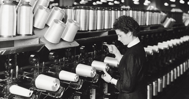 Milk fabric - a material that has been forgotten for nearly 70 years is being reborn
