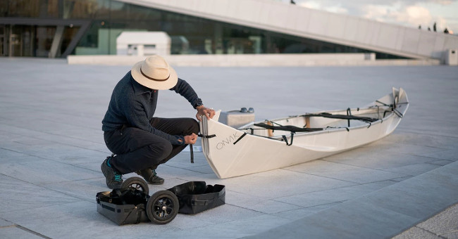 Mobile can be folded into suitcases