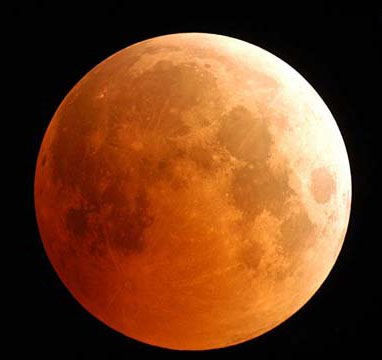 Moonlight: Why is the moon red and big unusually?