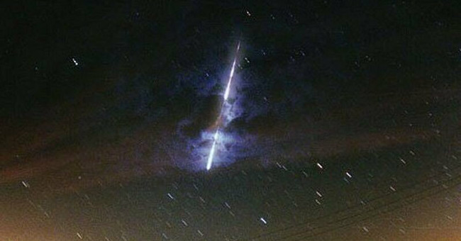 Moonlight will hinder observing the most beautiful meteor shower of the year in Vietnam