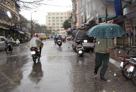 More cold air, North and Central Coast continue to rain wide